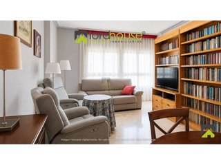 Piso en venta en Zona Centro-Corredera en Lorca
