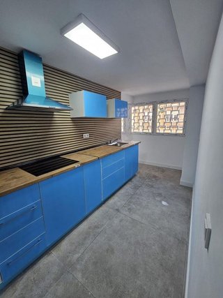 Piso en venta en Mercado en Alicante