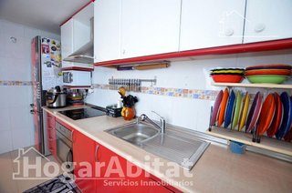 Piso en venta en Tómbola en Alicante