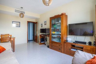 Piso en venta en Colores - Entreparques en Sevilla