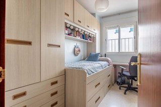 Piso en venta en Colores - Entreparques en Sevilla