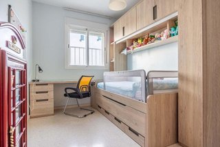 Piso en venta en Colores - Entreparques en Sevilla