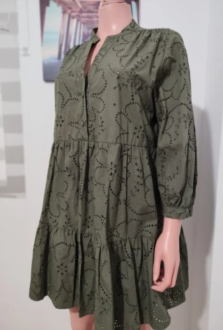 Vestido Zara verde oliva bordado