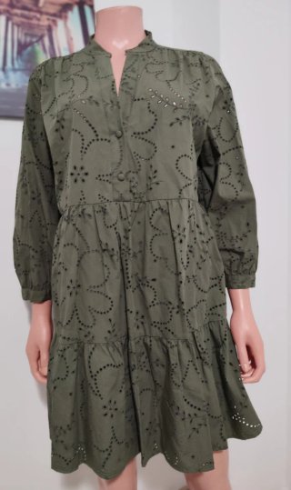 Vestido Zara verde oliva bordado