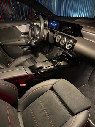 Mercedes-Benz CLA 250 2021