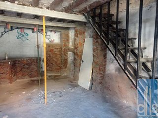 Local comercial en venta en Monzón
