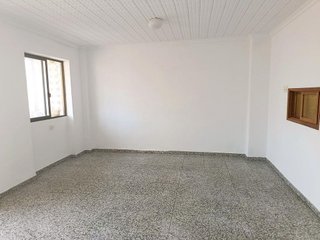 Piso en venta en Carolinas Bajas en Alicante