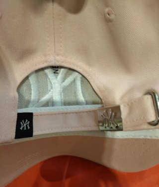 Gorra New York Yankees Rosa Snapback