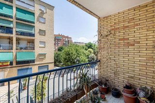 Piso en venta en Cervantes en Granada