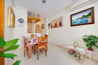 Piso en venta en Playa del Cura en Torrevieja