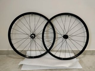 Megamo Silk Gravel Bike