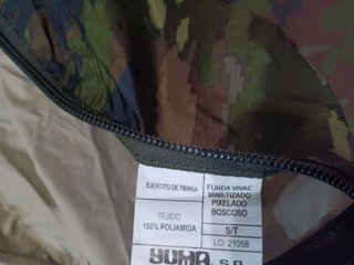 Funda camuflaje impermeable para saco de dormir