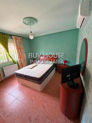 Casa adosada en venta en Yuncos