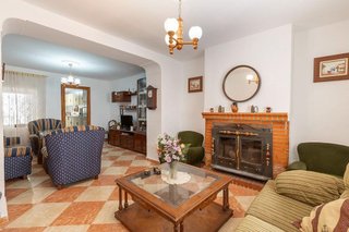 Chalet en venta en Jayena