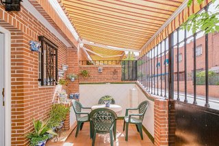 Casa adosada en venta en Almanjáyar en Granada