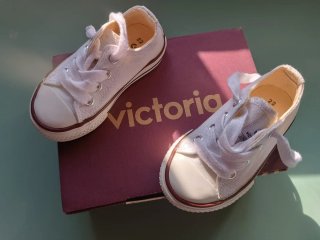 Zapatillas Victoria Blancas Niña/o Talla 22