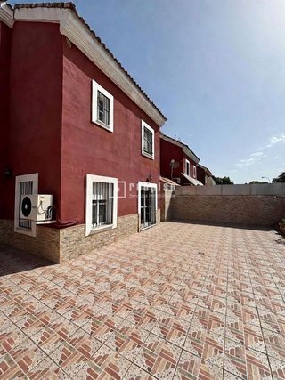 Chalet en venta en Casco Antiguo en Mairena del Aljarafe