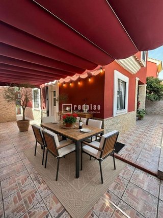 Chalet en venta en Casco Antiguo en Mairena del Aljarafe
