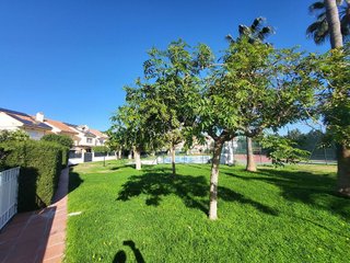 Casa adosada en venta en Zona Hispanidad-Vivar Téllez en Vélez-Málaga