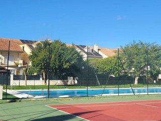 Casa adosada en venta en Zona Hispanidad-Vivar Téllez en Vélez-Málaga