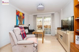 Casa adosada en venta en Cervantes en Granada