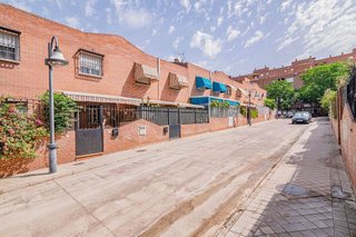 Casa adosada en venta en Almanjáyar en Granada