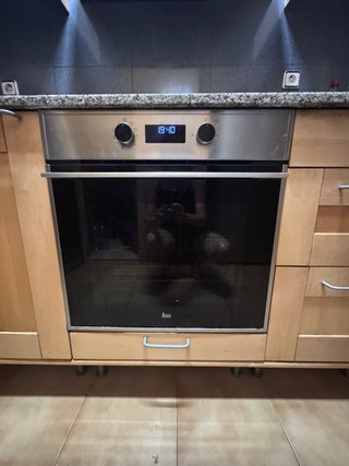 Horno Teka antiguo pero funcional