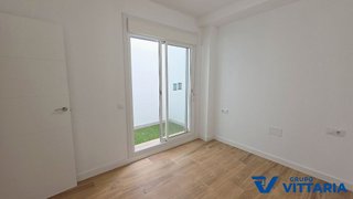 Casa adosada en venta en San Luis en Almería