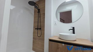 Casa adosada en venta en San Luis en Almería