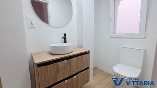 Casa adosada en venta en San Luis en Almería