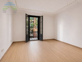 Piso en venta en El Poble Sec - Parc de Montjuïc en Barcelona