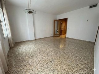 Piso en venta en Gavarra en Cornellà de Llobregat