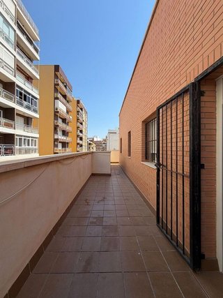 Dúplex en venta en Ciudad Jardín - Tagarete - El Zapillo en Almería
