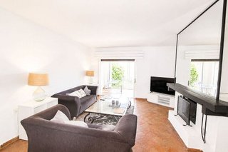 Piso en venta en Puerto Banús en Marbella