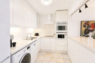 Piso en venta en Puerto Banús en Marbella
