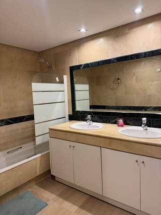 Piso en venta en Bahía de Marbella en Marbella