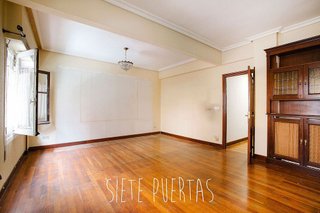 Piso en venta en Gros en San Sebastián-Donostia