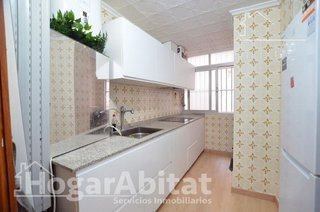 Piso en venta en Centro en Alicante