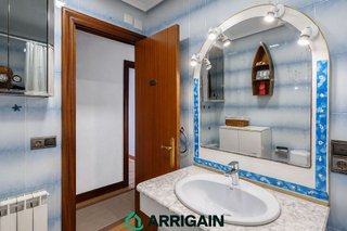 Piso en venta en Miracruz - Bidebieta en San Sebastián-Donostia