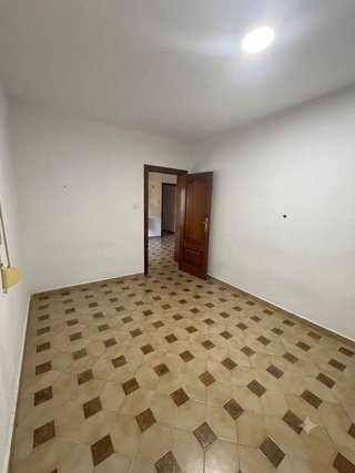 Piso en venta en Palomeras sureste en Madrid