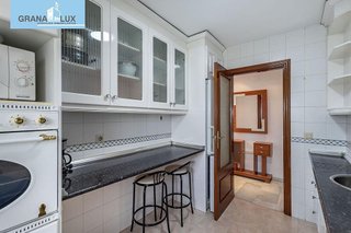 Piso en venta en Almanjáyar en Granada