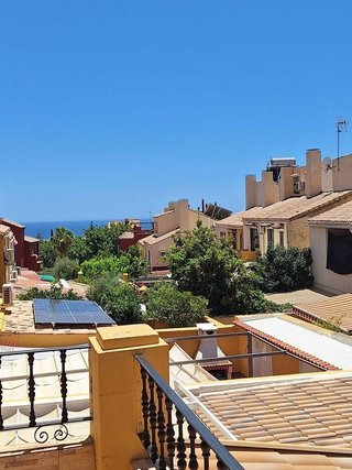 Casa adosada en venta en Valdeolletas-Las Cancelas-Xarblanca en Marbella