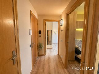 Piso en venta en Port - Les Planasses en Escala, L´