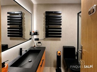 Piso en venta en Port - Les Planasses en Escala, L´
