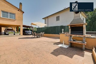 Chalet en venta en Caldes de Malavella