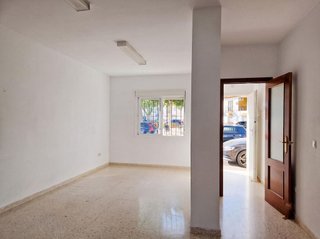 Casa adosada en venta en Umbrete