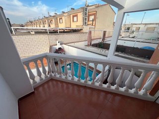 Casa adosada en venta en La Paz-Las Américas en Linares
