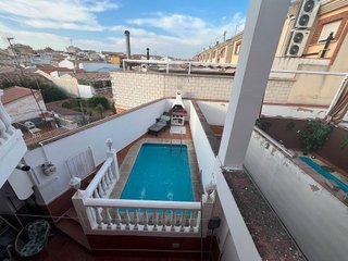 Casa adosada en venta en La Paz-Las Américas en Linares
