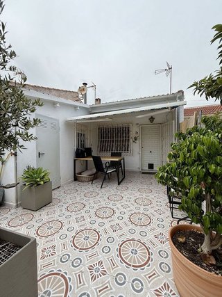 Casa adosada en venta en La Siesta - El Salado - Torreta en Torrevieja