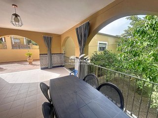 Chalet en venta en Poleares en Lucena